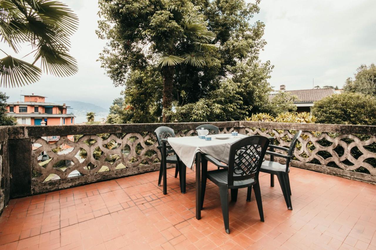 Library Apartment - Villa Candela Stresa Dış mekan fotoğraf